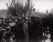 Anja Medved - Spovednica tihotapcev. Pogledi skozi železno zaveso