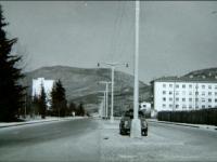 Anja Medved, Nadja Velušček - Mesto na travniku